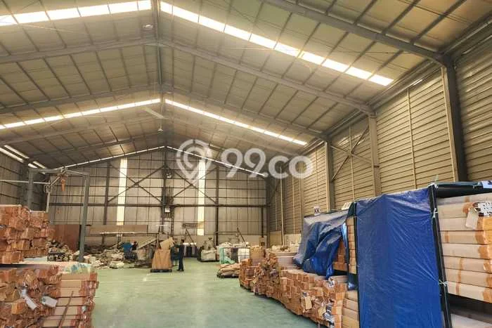 Gudang Dijual di Tangerang LT 4000m2 & LB 2800m2 Lokasi Terbaik! Gudang Dijual di Tangerang LT 4000m2 & LB 2800m2 Lokasi Terbaik!