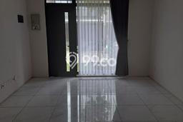 Rumah Disewakan Bandung LT 120m2 LB 105m2 Area Kota Baru Parahyangan Rumah Disewakan Bandung LT 120m2 LB 105m2 Area Kota Baru Parahyangan