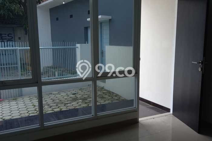 Rumah Modern Cantik 3 KT Bisa Langsung Pindah di Kiaracondong Rumah Modern Cantik 3 KT Bisa Langsung Pindah di Kiaracondong