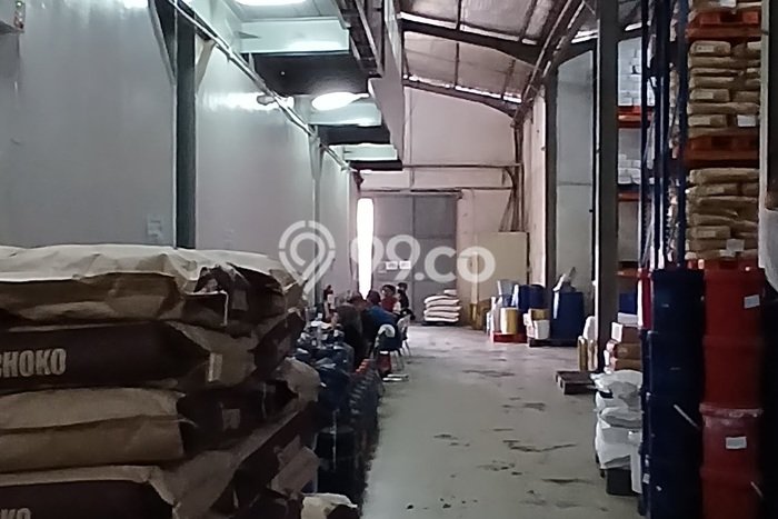 Gudang Usaha Dijual di Margaasih Bandung LT 2018m2 & LB 2500m2 Gudang Usaha Dijual di Margaasih Bandung LT 2018m2 & LB 2500m2