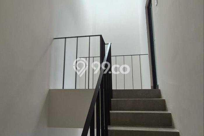 FOR SALE! Ruko di BSD Tangerang Selatan, LT 48m2, LB 122m2 FOR SALE! Ruko di BSD Tangerang Selatan, LT 48m2, LB 122m2