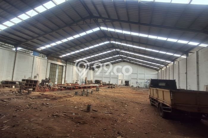 Unit Gudang Tersedia di Graha Raya Spesifikasi LB 1500m2 Unit Gudang Tersedia di Graha Raya Spesifikasi LB 1500m2