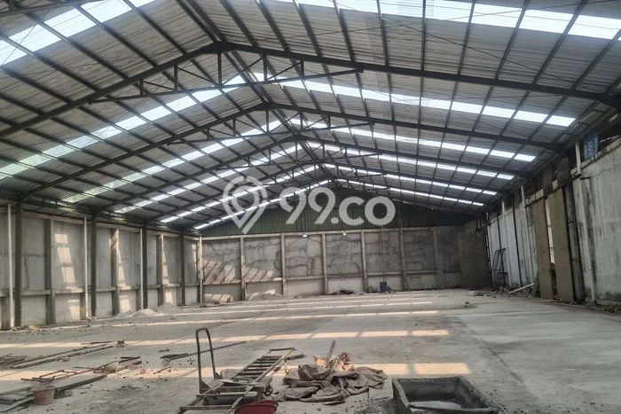 Disewakan Gudang di Pusat Kota Tangerang Ramai Strategis Disewakan Gudang di Pusat Kota Tangerang Ramai Strategis