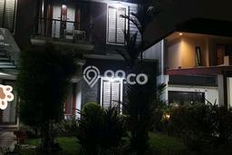 Jual Rumah Luas Elegan Dengan View Eksklusif di Alam Sutera, Tangerang Jual Rumah Luas Elegan Dengan View Eksklusif di Alam Sutera, Tangerang