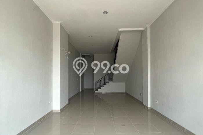 Disewakan Ruko di Kawasan Ramai Fatmawati Luas 236m2 Disewakan Ruko di Kawasan Ramai Fatmawati Luas 236m2