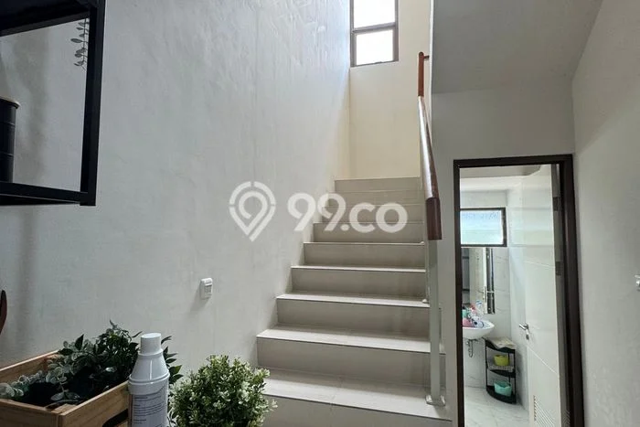 Rumah Luas Asri 4 KT Siap Huni di Sentul Bogor Rumah Luas Asri 4 KT Siap Huni di Sentul Bogor