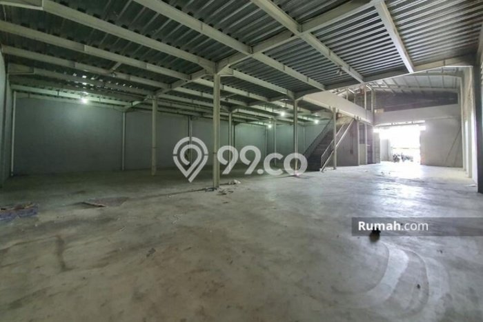 Gudang Disewakan Lokasi Cipondoh Tangerang Harga Spesial! Gudang Disewakan Lokasi Cipondoh Tangerang Harga Spesial!