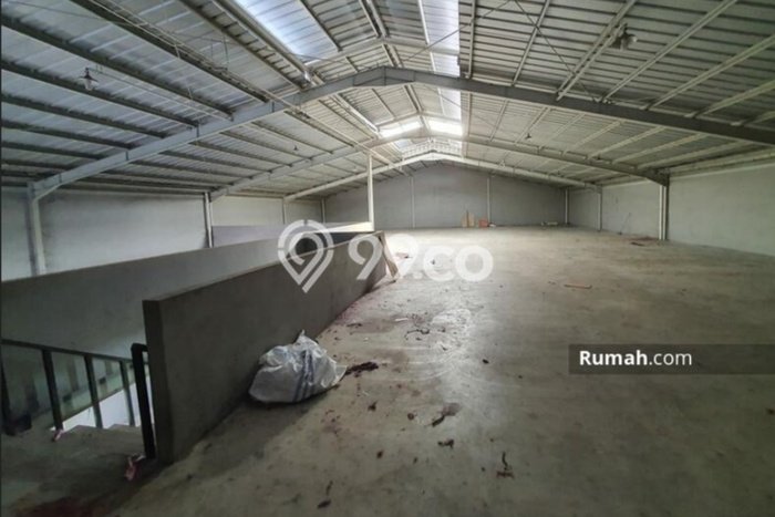 Gudang Disewakan Lokasi Cipondoh Tangerang Harga Spesial! Gudang Disewakan Lokasi Cipondoh Tangerang Harga Spesial!