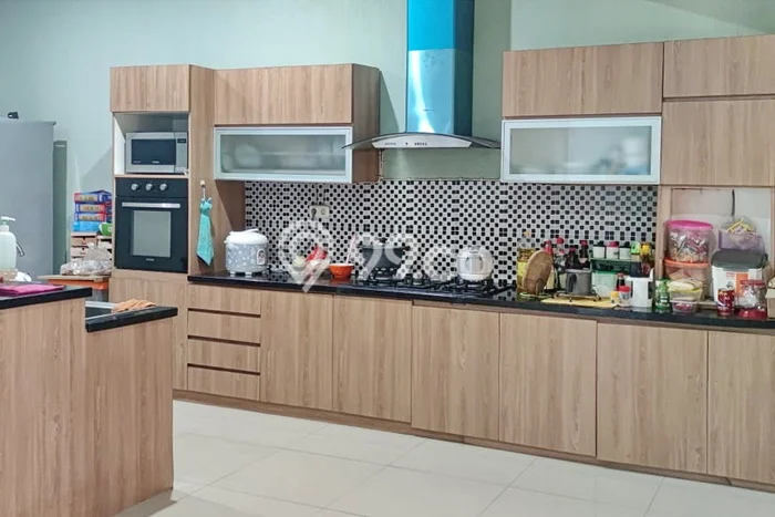 Dijual Hunian Rumah Terawat 5 Kamar di Rorotan, Jakarta Utara Dijual Hunian Rumah Terawat 5 Kamar di Rorotan, Jakarta Utara