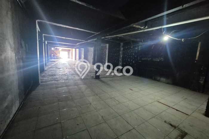 Disewakan Ruko di Kawasan Ramai sudirman Luas 800m2 Disewakan Ruko di Kawasan Ramai sudirman Luas 800m2