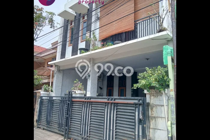 Dijual Rumah 5 Kamar Lokasi Ideal Nyaman dan Strategis di Kelapa Gading Dijual Rumah 5 Kamar Lokasi Ideal Nyaman dan Strategis di Kelapa Gading