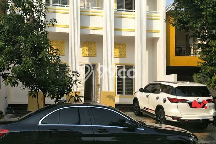 Rumah Modern 3 KT LT 171m2 di Sentul City Rumah Modern 3 KT LT 171m2 di Sentul City