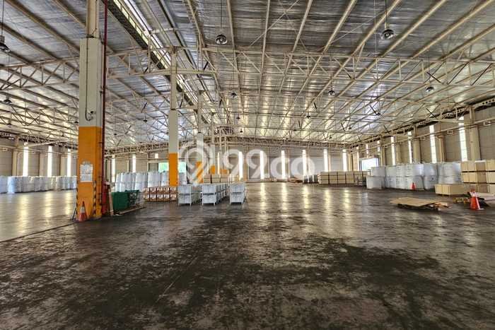 Gudang Bagus Dijual LB 13800m2 Lokasi Strategis Bekasi Area Cocok untuk Bisnis Gudang Bagus Dijual LB 13800m2 Lokasi Strategis Bekasi Area Cocok untuk Bisnis