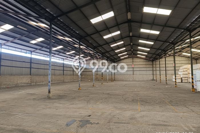 Area Strategis! Disewakan Gudang Lokasi Cakung, Jakarta Timur Cocok untuk Bisnis Area Strategis! Disewakan Gudang Lokasi Cakung, Jakarta Timur Cocok untuk Bisnis