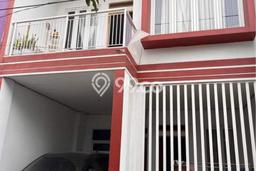 Rumah Modern 4 KT LT 72m2 di Buah Batu Rumah Modern 4 KT LT 72m2 di Buah Batu