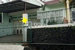 Rumah Eksklusif Siap Huni LT 732m2 di Coblong, Bandung Rumah Eksklusif Siap Huni LT 732m2 di Coblong, Bandung