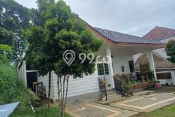 Dijual Rumah Premium dengan Fasilitas Sekitar Lengkap di Mandalajati, Bandung Dijual Rumah Premium dengan Fasilitas Sekitar Lengkap di Mandalajati, Bandung