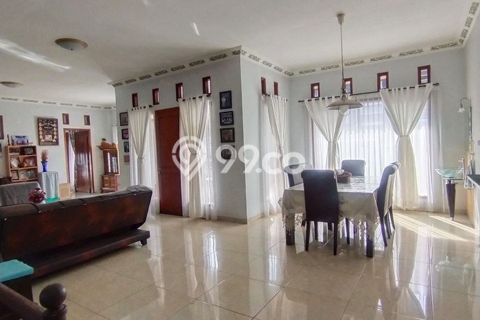 For Sale Rumah Mewah Exclusive di Parongpong, Bandung Barat For Sale Rumah Mewah Exclusive di Parongpong, Bandung Barat