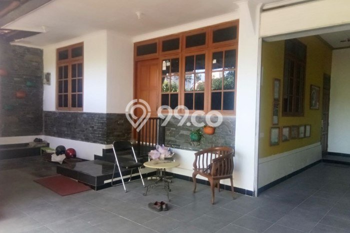 Ready to Use! Premium House LT 173m2 Desain Elegan di Cigadung Ready to Use! Premium House LT 173m2 Desain Elegan di Cigadung