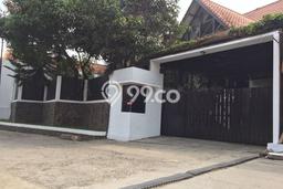 Ready to Use! Luxury House LT 756m2 Desain Elegan di Cihanjuang Ready to Use! Luxury House LT 756m2 Desain Elegan di Cihanjuang