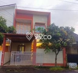Hunian Cantik Modern Lb 180m2 di Arcamanik, Bandung Hunian Cantik Modern Lb 180m2 di Arcamanik, Bandung
