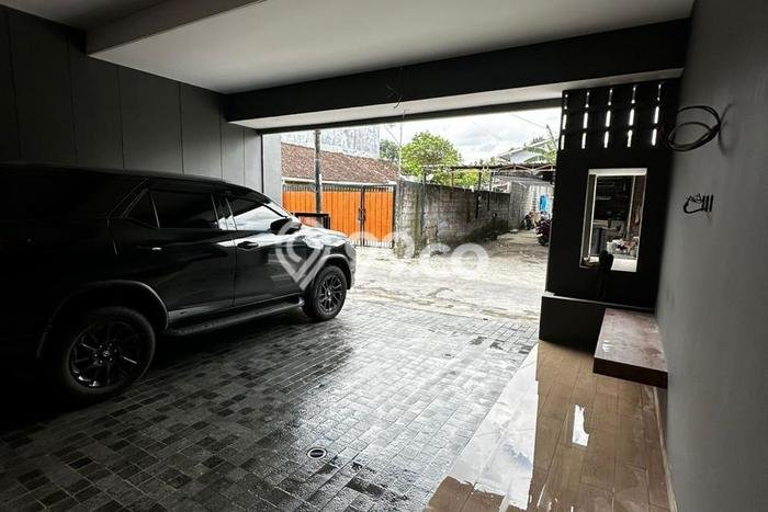 Hunian Cantik Modern Lb 150m2 di Sleman, Sleman Hunian Cantik Modern Lb 150m2 di Sleman, Sleman