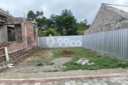 Tanah Dijual Lokasi Strategis di Yogyakarta dengan Luas 85m2 Tanah Dijual Lokasi Strategis di Yogyakarta dengan Luas 85m2