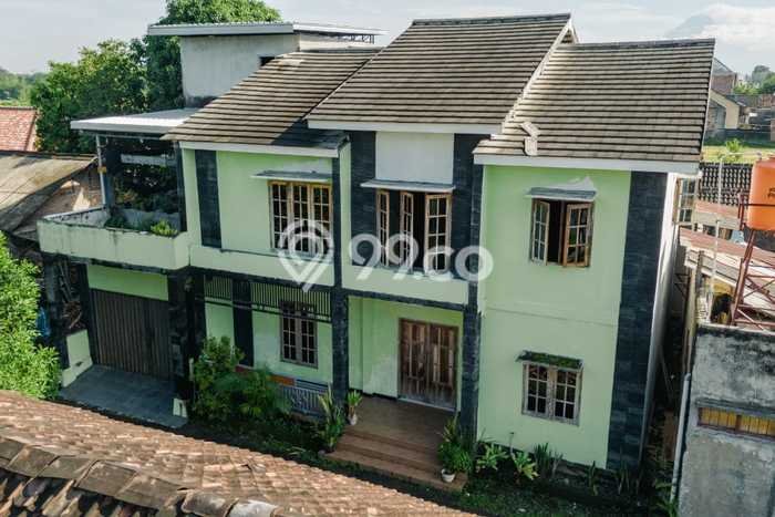 Rumah Nyaman dengan 4 Kamar Tidur di Kawasan Berbah, Sleman Rumah Nyaman dengan 4 Kamar Tidur di Kawasan Berbah, Sleman