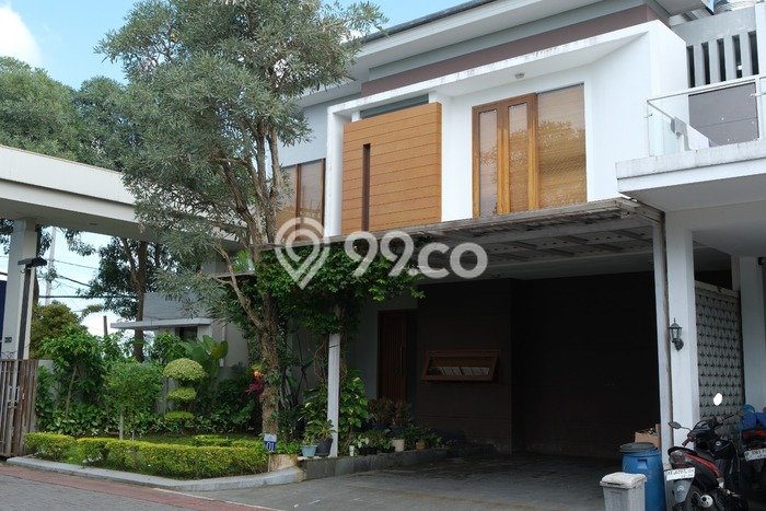 Rumah Mewah Dijual LT 260m2 di Mlati, Sleman Rumah Mewah Dijual LT 260m2 di Mlati, Sleman