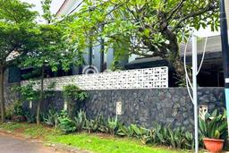 Hunian Nyaman Asri 2 KT Siap Pakai di Graha Raya Tangerang Selatan Hunian Nyaman Asri 2 KT Siap Pakai di Graha Raya Tangerang Selatan