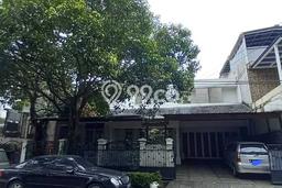Hunian Mewah LB 300m2 Siap Huni Desain Elegan di Bintaro, Tangerang Selatan Hunian Mewah LB 300m2 Siap Huni Desain Elegan di Bintaro, Tangerang Selatan