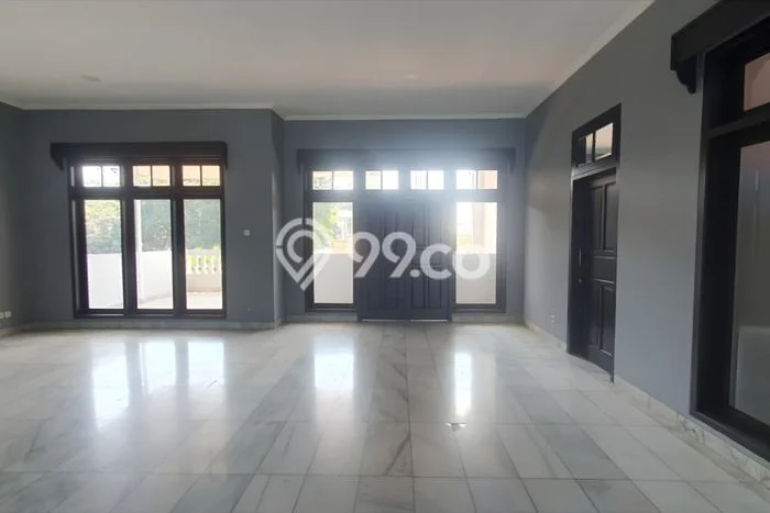 Disewakan! Rumah 4 Kamar Tidur &
4 Kamar Mandi di Jeruk Purut, Jakarta Selatan Disewakan! Rumah 4 Kamar Tidur &
4 Kamar Mandi di Jeruk Purut, Jakarta Selatan