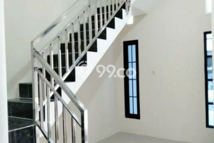 Rumah Strategis Minimalis Lb 82m2 di Kenjeran, Surabaya Rumah Strategis Minimalis Lb 82m2 di Kenjeran, Surabaya