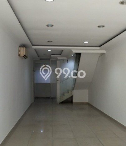Unit Komersial Disewakan di Jakarta Utara Area Strategis Harga Kompetitif Unit Komersial Disewakan di Jakarta Utara Area Strategis Harga Kompetitif