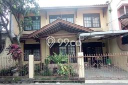 Hunian Impian Modern! Rumah 2 Lantai di , Bandung, LT 131m2m² Bangunan 145m2m² Hunian Impian Modern! Rumah 2 Lantai di , Bandung, LT 131m2m² Bangunan 145m2m²