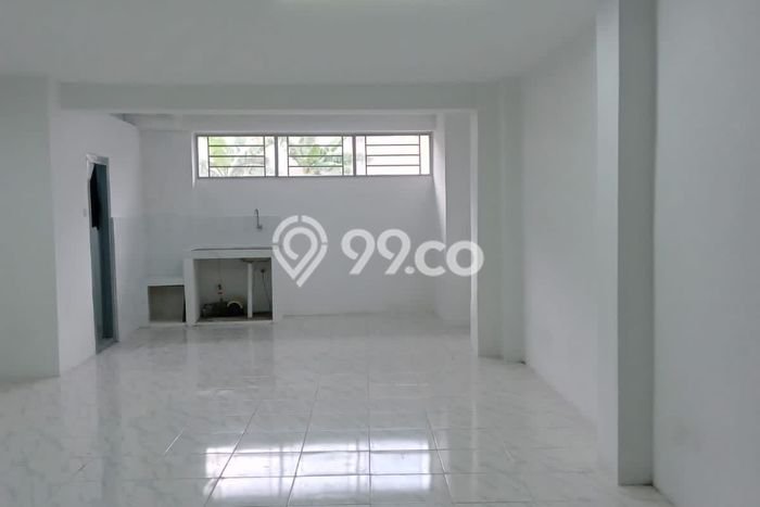 Unit Ruko Dijual di Jakarta Barat LT 168m2 & LB 168m2 Unit Ruko Dijual di Jakarta Barat LT 168m2 & LB 168m2