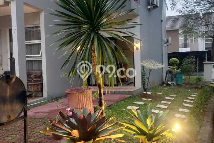 Jual Rumah Eksklusif 4 KT di Grand Wisata, Bekasi Jual Rumah Eksklusif 4 KT di Grand Wisata, Bekasi