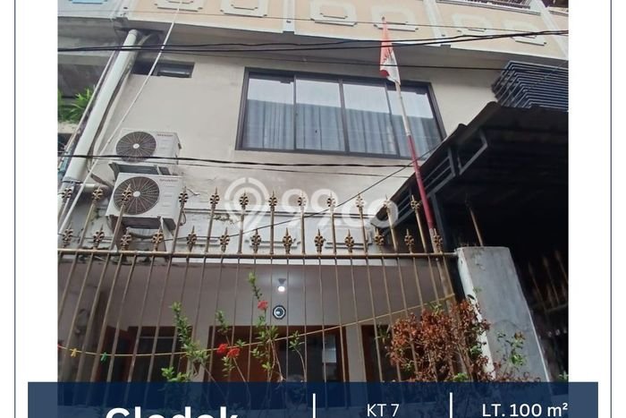 Hunian Terjangkau LT 100m2 di Glodok Lingkungan Asri Hunian Terjangkau LT 100m2 di Glodok Lingkungan Asri