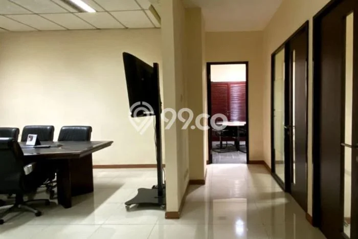 Ruko Dijual di Jakarta Selatan LT 229m2 & LB 1000m2 Lokasi Terbaik! Ruko Dijual di Jakarta Selatan LT 229m2 & LB 1000m2 Lokasi Terbaik!