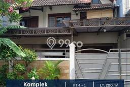 Siap Huni Rumah Mewah 4 Kamar di Kebon Jeruk Dekat ke Mana Saja Siap Huni Rumah Mewah 4 Kamar di Kebon Jeruk Dekat ke Mana Saja