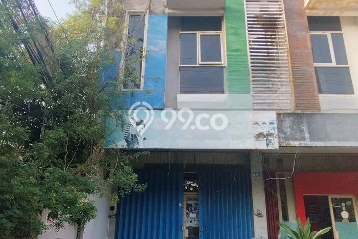 Ruko Disewa di Surabaya dengan LB 270m2 Area Komersial Ramai Ruko Disewa di Surabaya dengan LB 270m2 Area Komersial Ramai