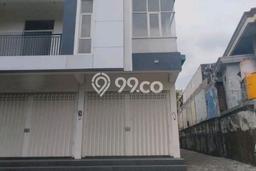 FOR SALE! Ruko di Sambikerep Surabaya, LT 110m2, LB 216m2 FOR SALE! Ruko di Sambikerep Surabaya, LT 110m2, LB 216m2