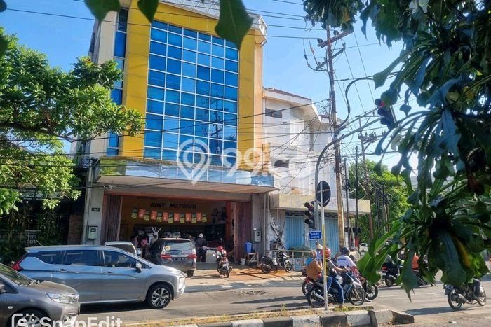 Dijual! Komersial di Surabaya Kota Surabaya LT 207m2 / LB 820m2 Kawasan Bisnis Dijual! Komersial di Surabaya Kota Surabaya LT 207m2 / LB 820m2 Kawasan Bisnis