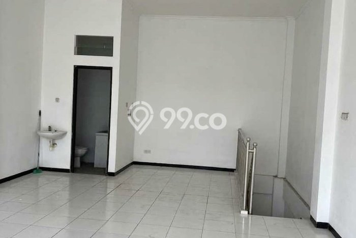 Ruko Dijual di Sukolilo Surabaya dengan LB 110m2 Ruko Dijual di Sukolilo Surabaya dengan LB 110m2