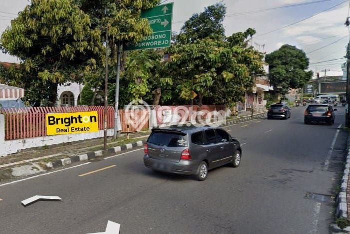 Tanah Kosong Dijual di Yogyakarta dengan Area 1600m2 Tanah Kosong Dijual di Yogyakarta dengan Area 1600m2