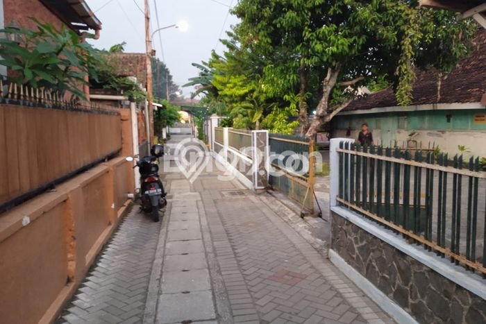 Lahan Dijual Lokasi Pakualaman, Yogyakarta dengan Luas Tanah 206m2 dan Status SHM Lahan Dijual Lokasi Pakualaman, Yogyakarta dengan Luas Tanah 206m2 dan Status SHM