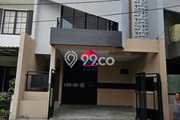 For Sale Hunian Rumah Terawat 5 KT di Bintaro, Tangerang Selatan For Sale Hunian Rumah Terawat 5 KT di Bintaro, Tangerang Selatan