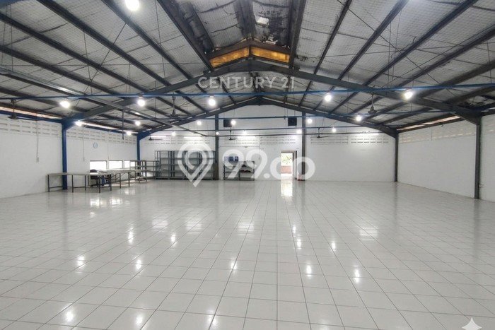 Unit Komersial Disewakan di Jakarta Barat Area Strategis Harga Kompetitif Unit Komersial Disewakan di Jakarta Barat Area Strategis Harga Kompetitif