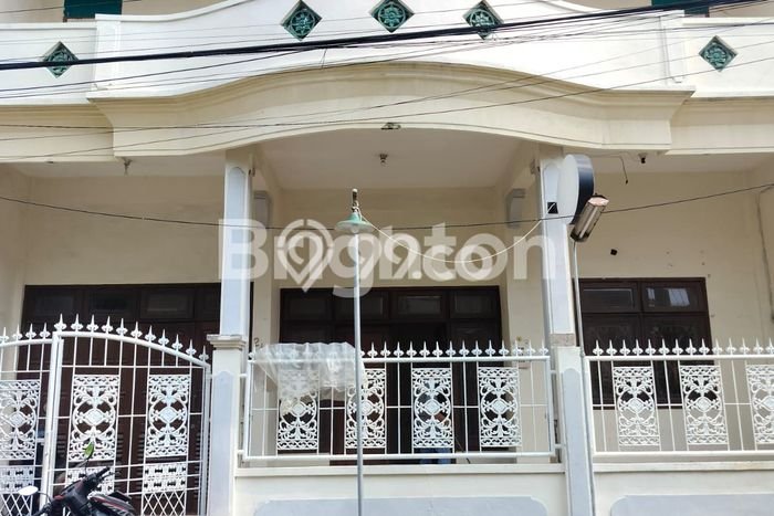 Jual Rumah Eksklusif 4 KT di Gresik Kota, Gresik Jual Rumah Eksklusif 4 KT di Gresik Kota, Gresik