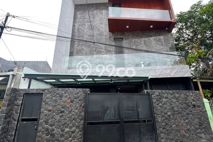 Kost Dijual Lokasi Tegalsari, Surabaya, Spesifikasi 54 Kamar Tidur dan Luas 800m2 Kost Dijual Lokasi Tegalsari, Surabaya, Spesifikasi 54 Kamar Tidur dan Luas 800m2